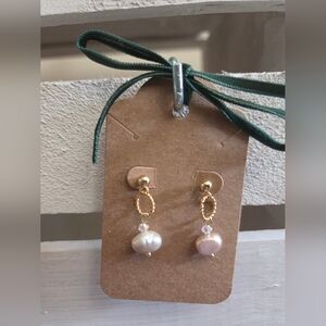 Elegant Gold and Pearl Drop Earrings